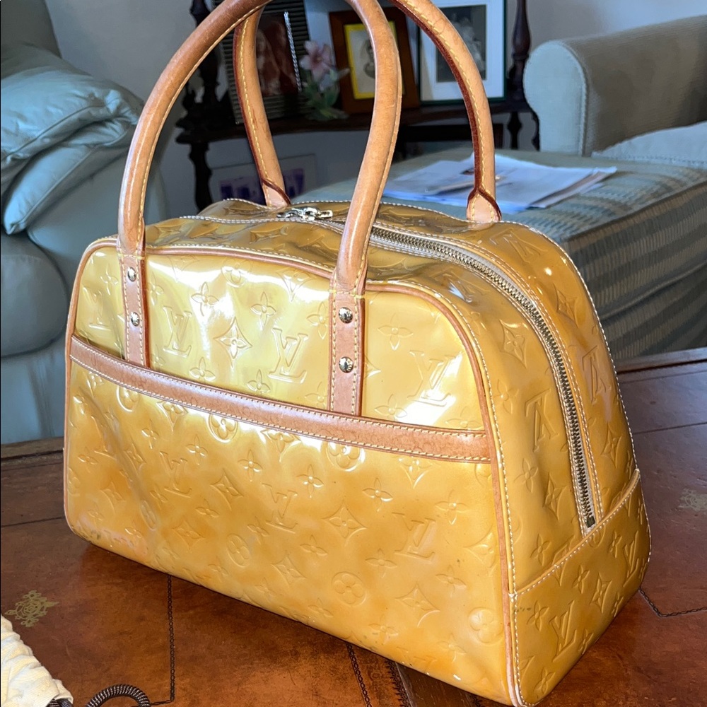 Louis Vuitton Vernis Monogram Tompkins Bag - Picture 7 of 16